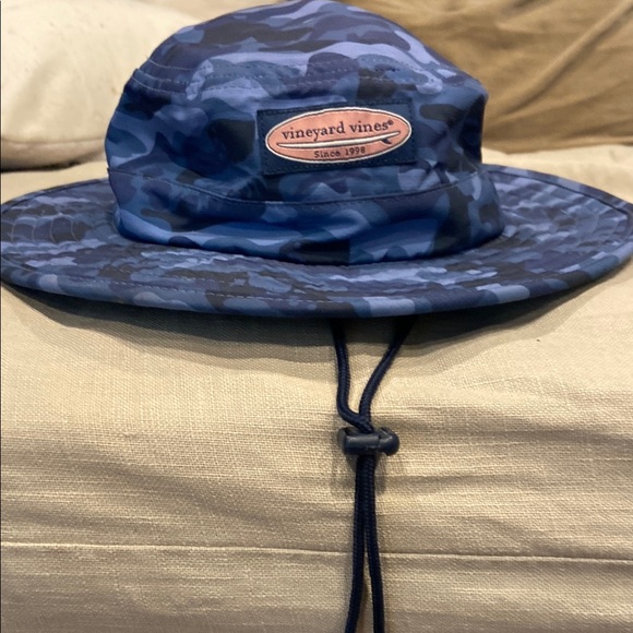Vineyard Vines Blue Camo Bucket Hat - Picture 1 of 1